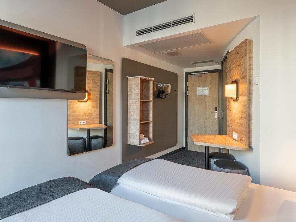 Hotel B&B Hotel Aalborg 3*