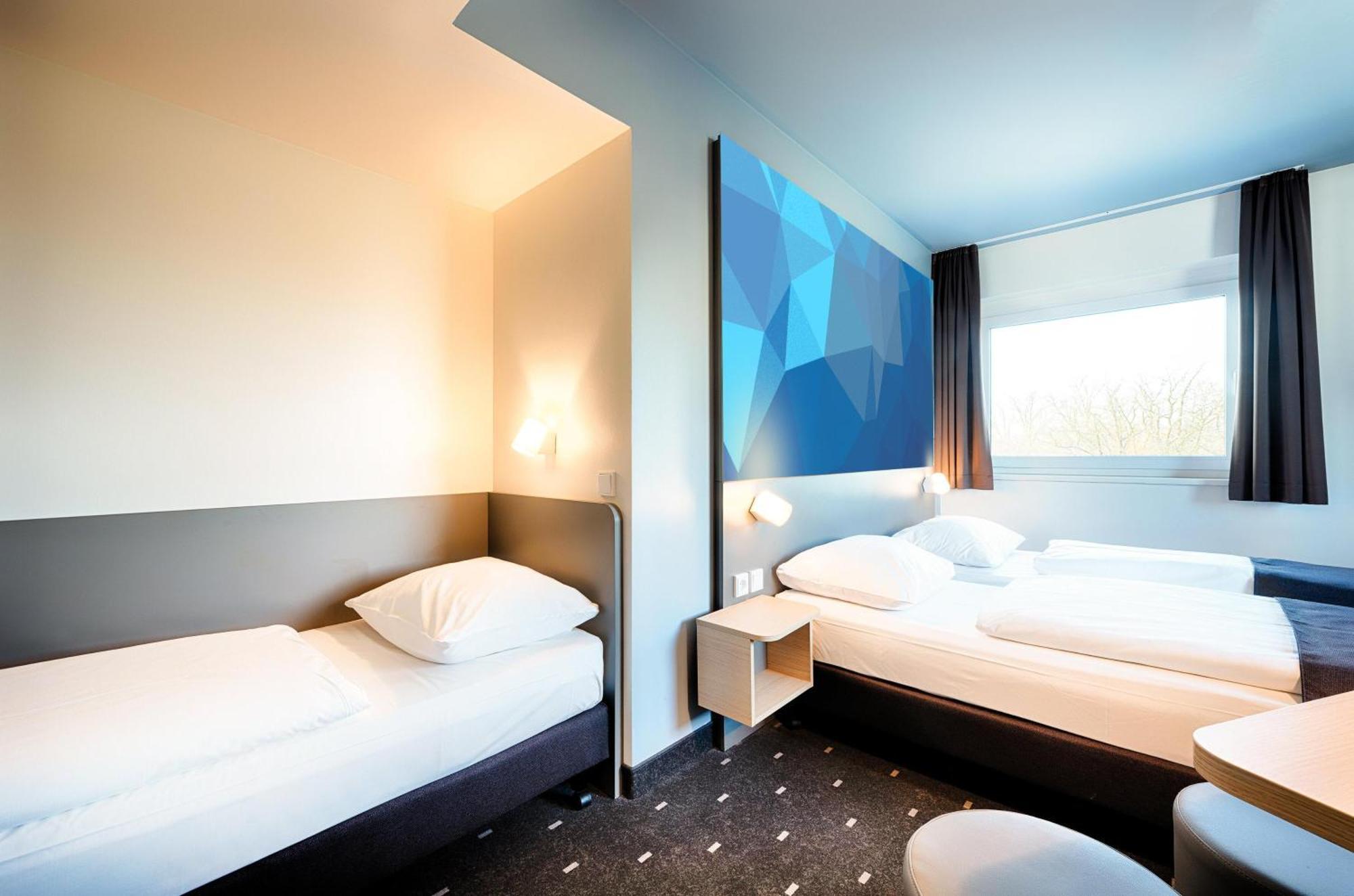 Hotel B&B Hotel Aalborg 3*